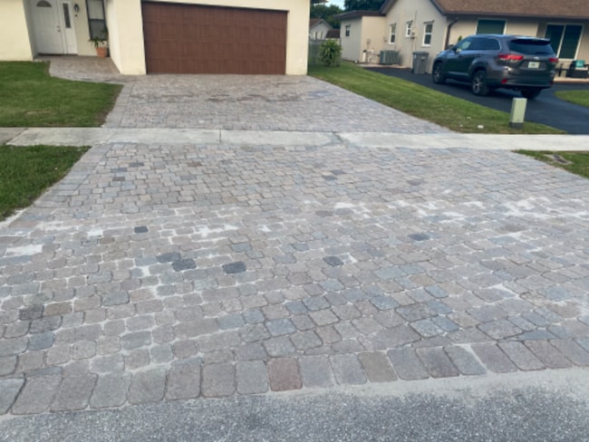 Photo - 19336 Carolina Cir