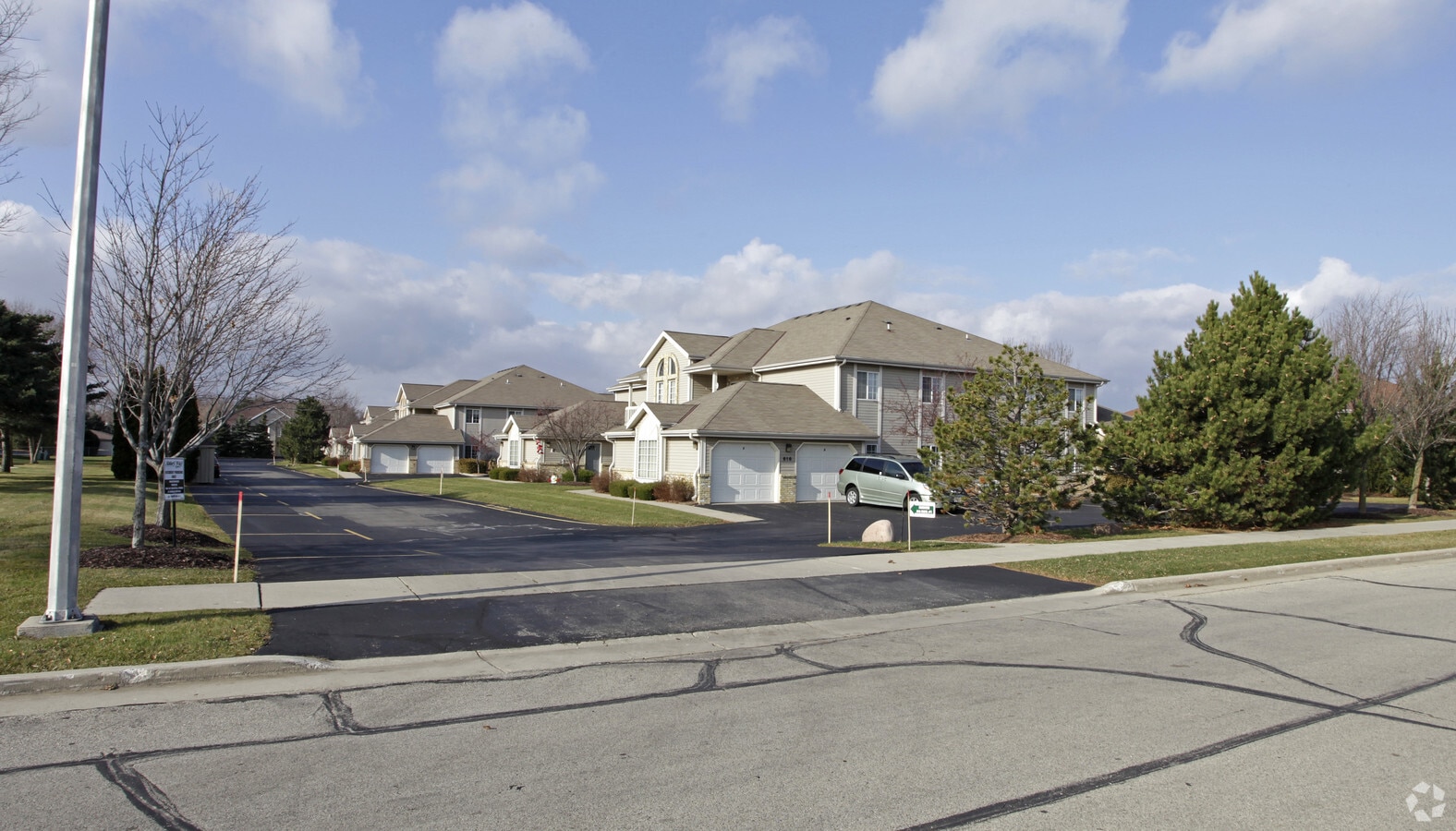 Abbey Way Apartments - Abbey Way Apartments
