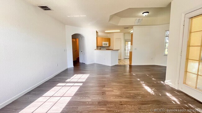 106 Belmont Pl