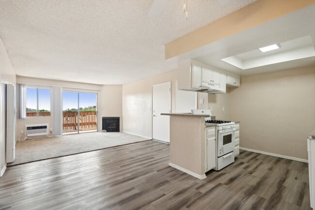 One bedroom unit
