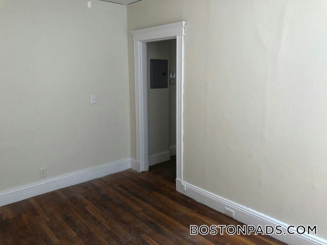 1185 Boylston St Unit 32