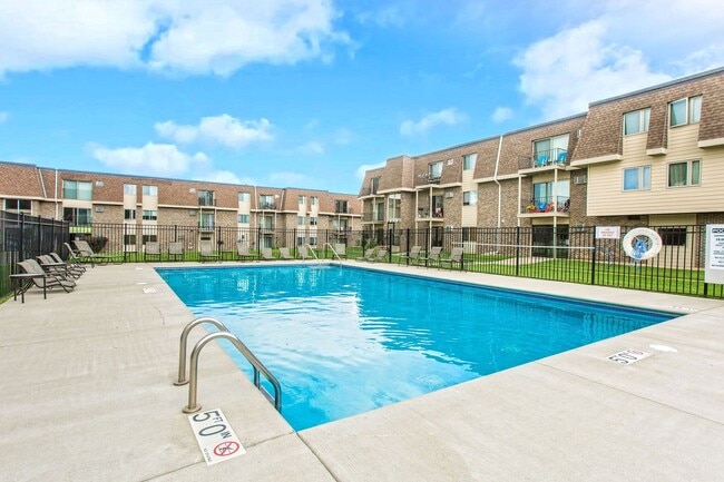 River Ridge Apartments