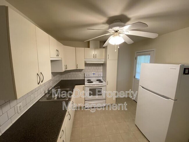 Photo - 1012 Julian Dr