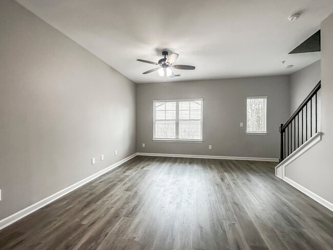 Photo - 1056 Bayrose Cir