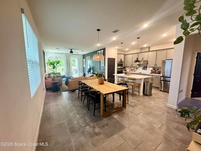 Photo - 1192 Canfield Cir