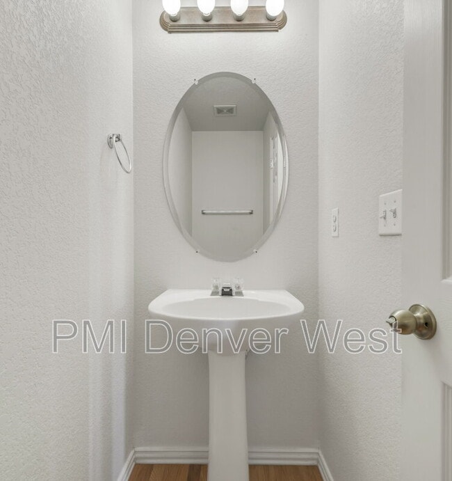 Photo - 9369 Longs Peak Dr