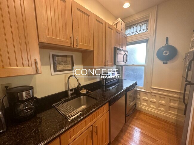 Photo - 195 Commonwealth Ave Unit 1CP