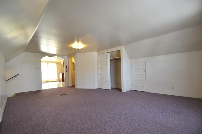 Photo - 540 E Buchtel Ave