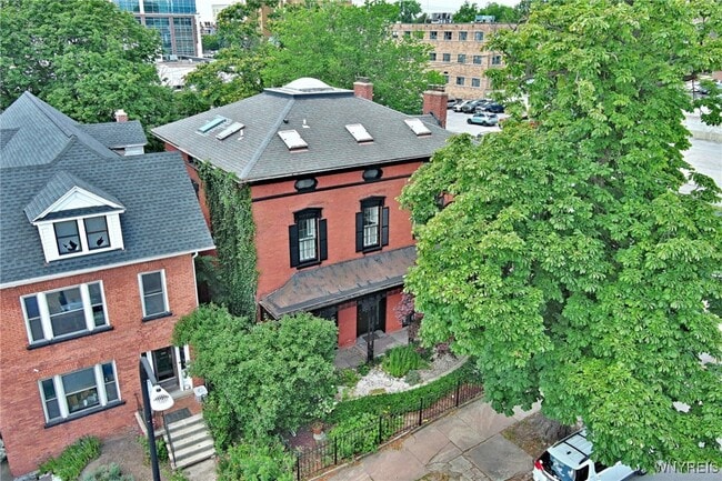 Photo - 522 Franklin St