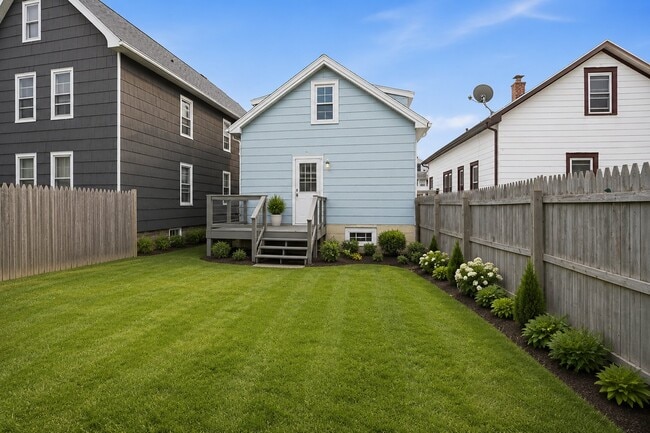 Photo - 107 Ullman St