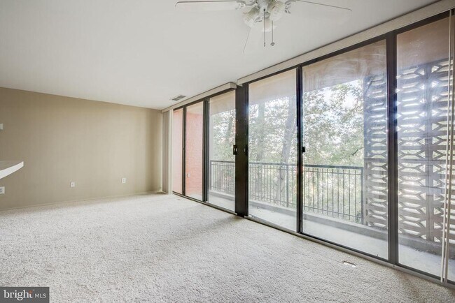 Photo - 8 S Van Dorn St Unit 303