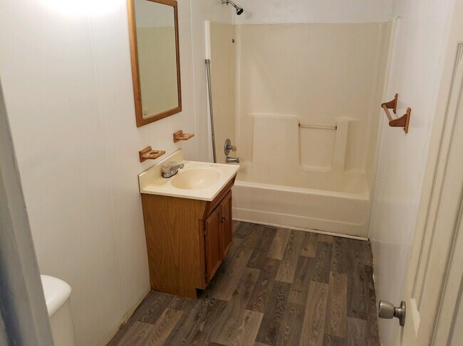 Photo - 342 Spring St