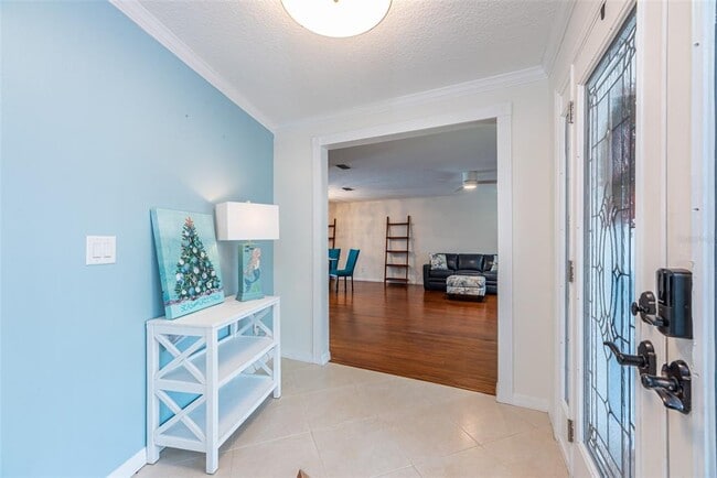 910 Chipaway Dr