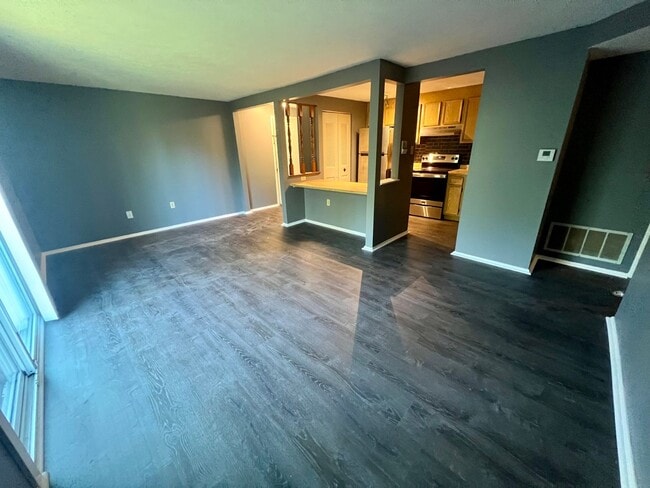 Photo - Newly Updated! - 2 Bedrooms 1 Bathroom - Hopewell Township