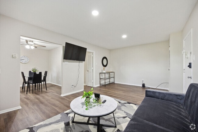 Building Photo - 502 Wharton Dr Rental