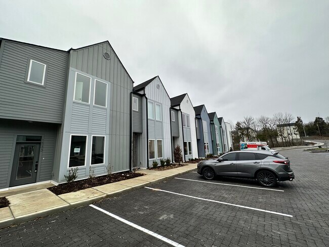 Photo - 1535 Yarra St