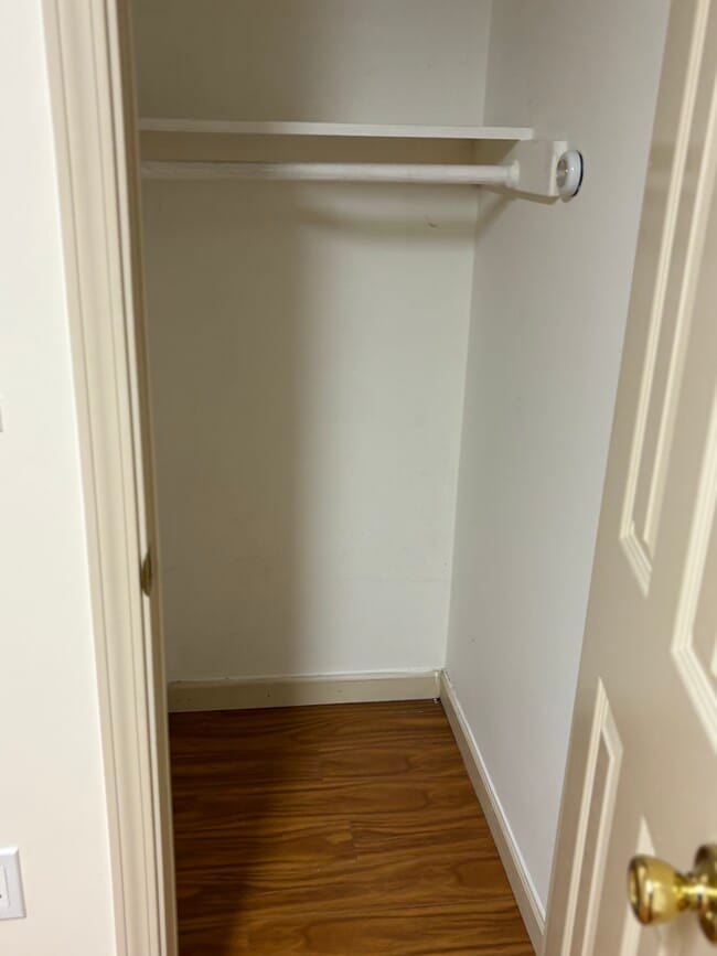 Closet - 2550 35th Ave