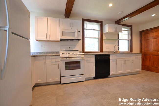 Photo - 31 Newcastle Rd Unit 2