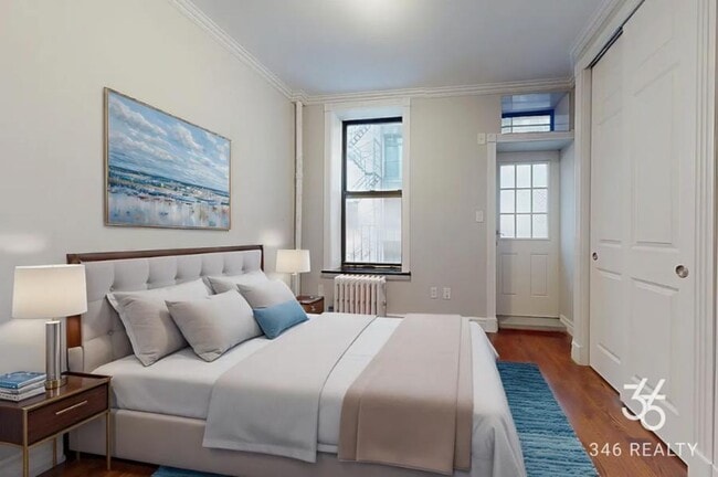 Photo - East 25th Street Unidad 3RW