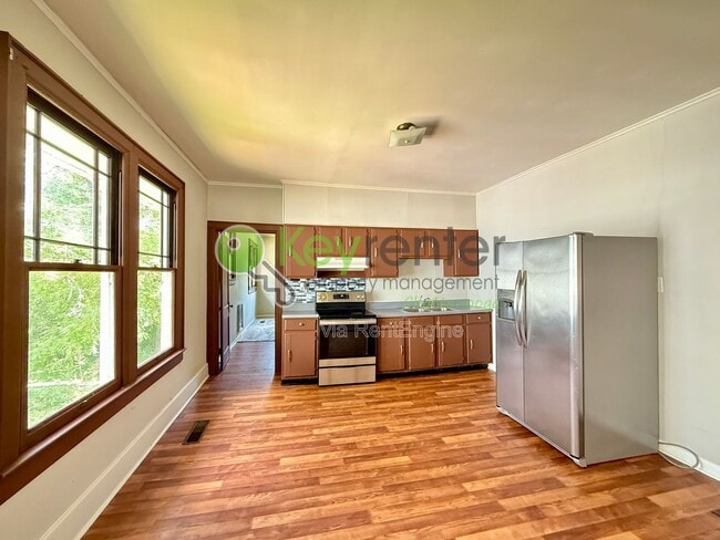 Photo - 112 S Seminole Dr