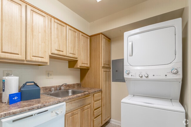 3 BR, 2 BA - 1,130 SF