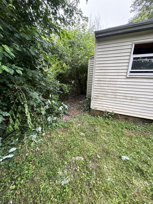 Photo - 1923 N Church St