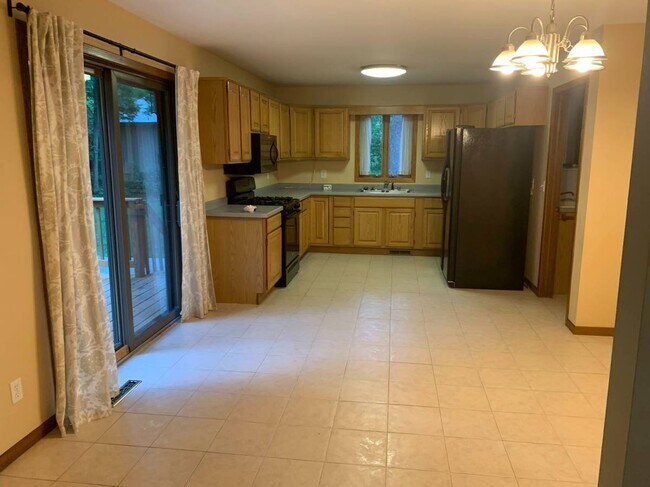 Photo - W13567 Woodland Way