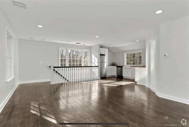 Building Photo - 33 Evergreen Hill Rd Unit #1 Rental