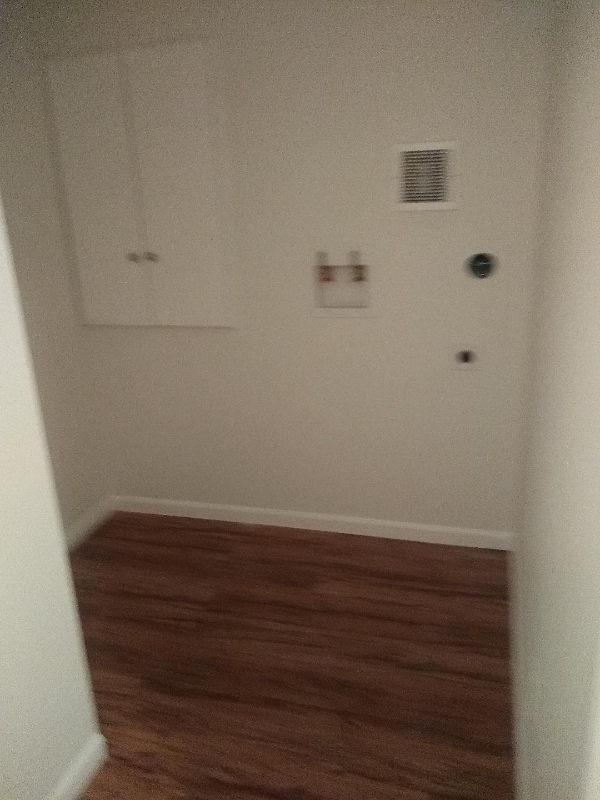 Building Photo - 3311 Goldsboro Pl Rental