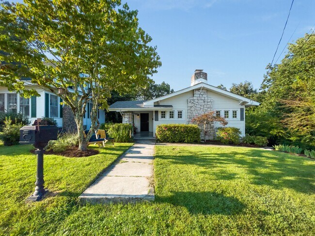 Photo - 3308 Alta Vista Dr