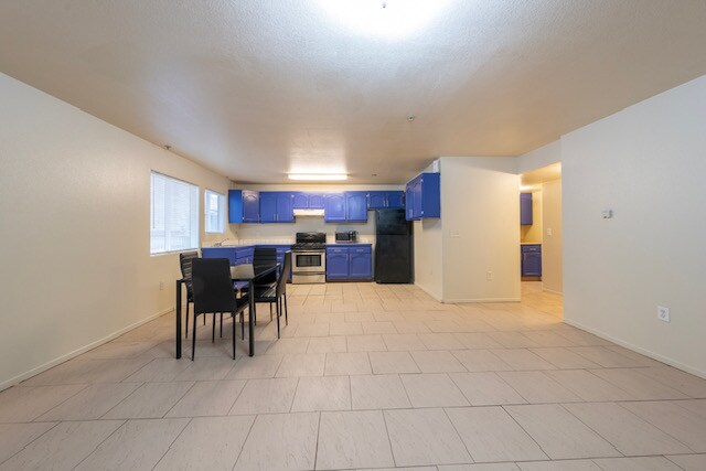 Photo - 5231 Huntington Dr Apartment Unit 4