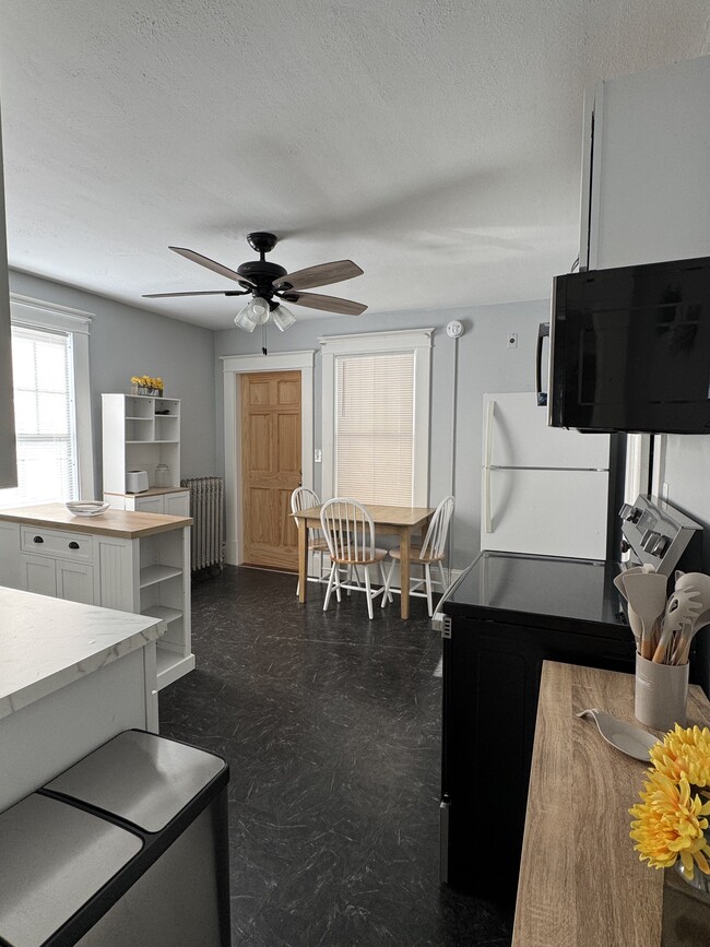 Photo - 84 Kimball St Unit 2