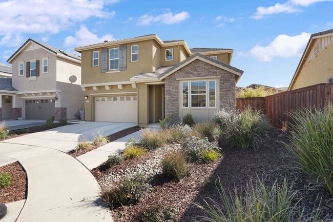 Photo - Beautiful home in desirable Spring Lake community Woodland