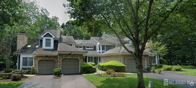 Building Photo - 45 Coriander Dr Rental
