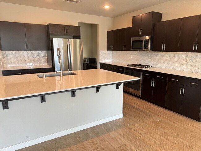 Photo - 3321 San Marino Ave. (Ashlan & Highland)