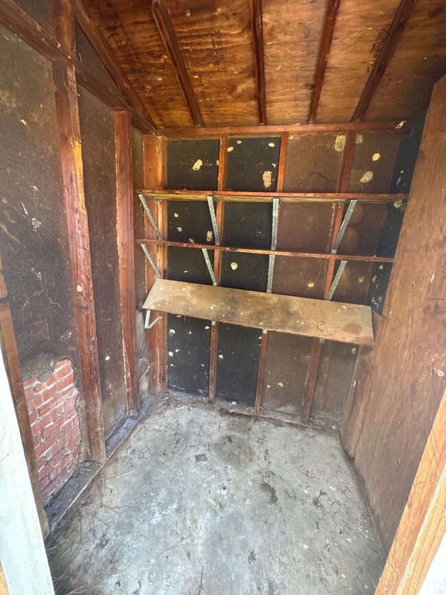 521 Dawson Ln