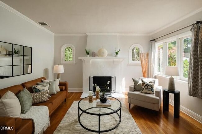 Photo - 501 Fremont Ln