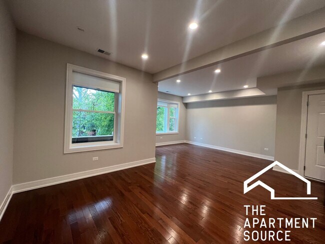 Photo - 4641 Malden St Unidad 1