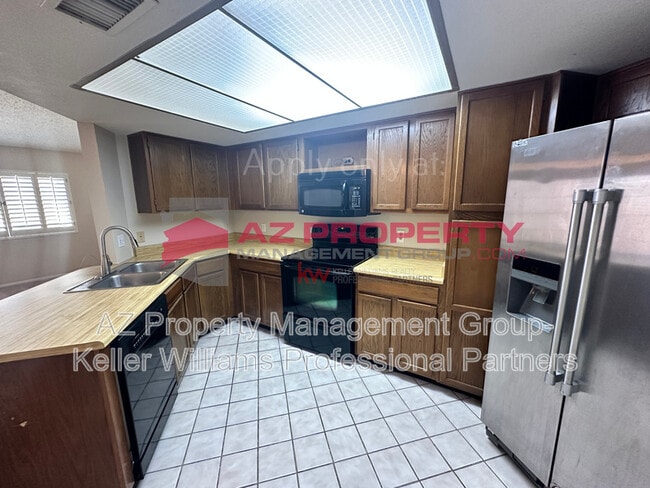 Photo - 4770 W New World Dr