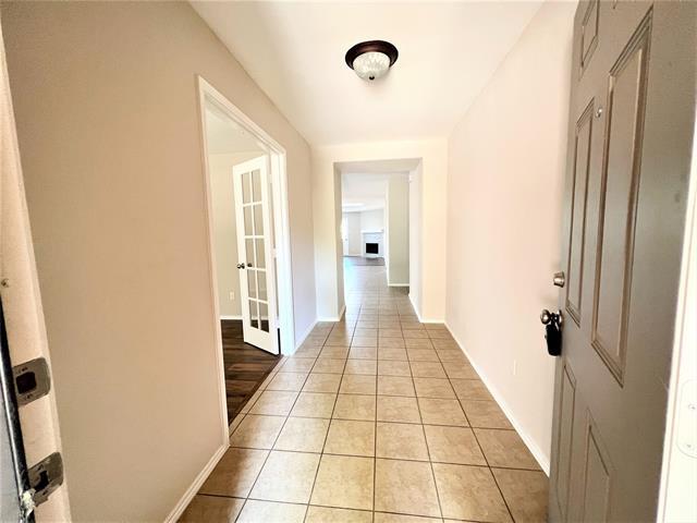 Photo - 6928 Derbyshire Dr