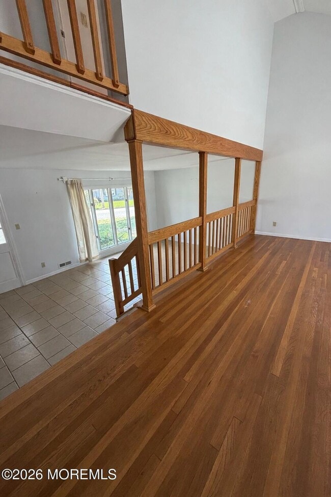 6 Barbara Ln