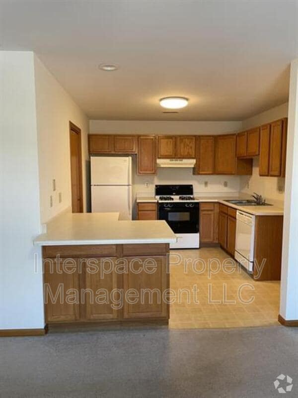 Building Photo - 150 Liberty Ln Rental