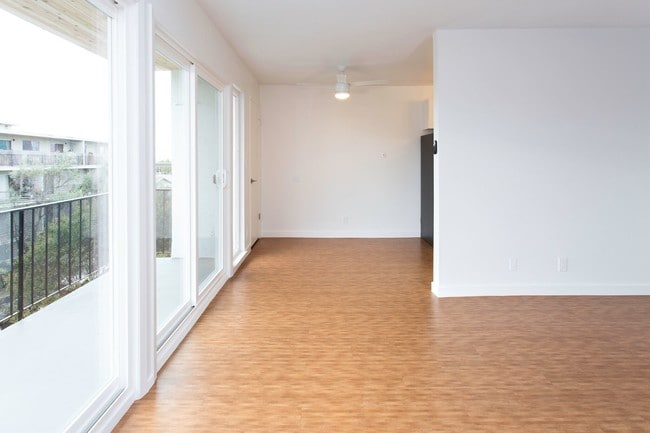 2 bedroom 1 bath