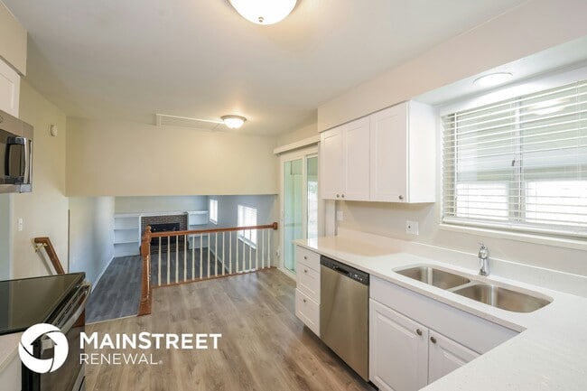 Photo - 5821 W 111th Ave