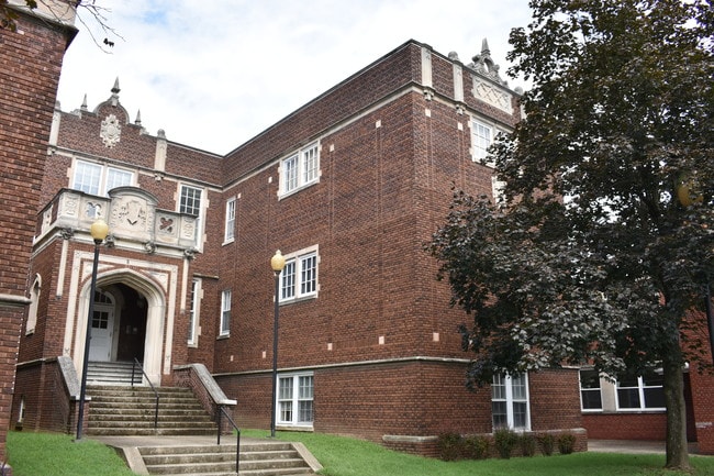 Photo - Stephen Foster Senior Living