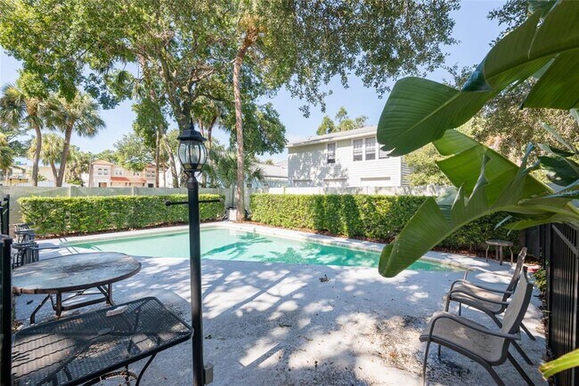 315 S Edison Ave Unit 15