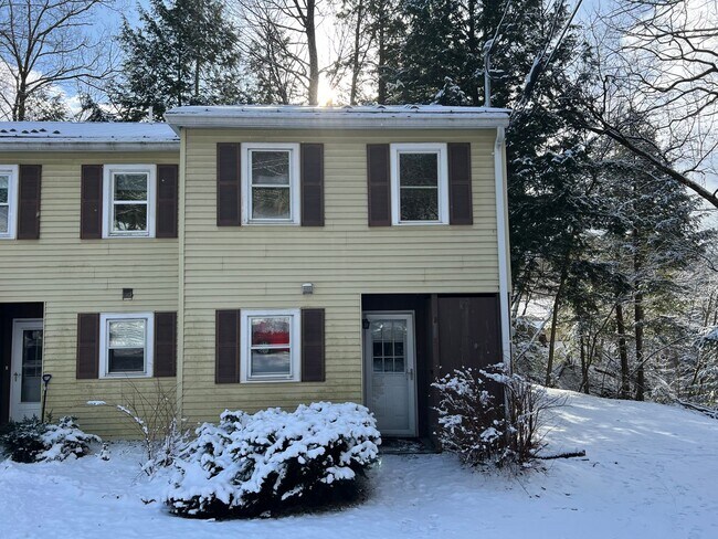 Photo - 2 Bedrooms Close to Dartmouth (CURRENTLY U...