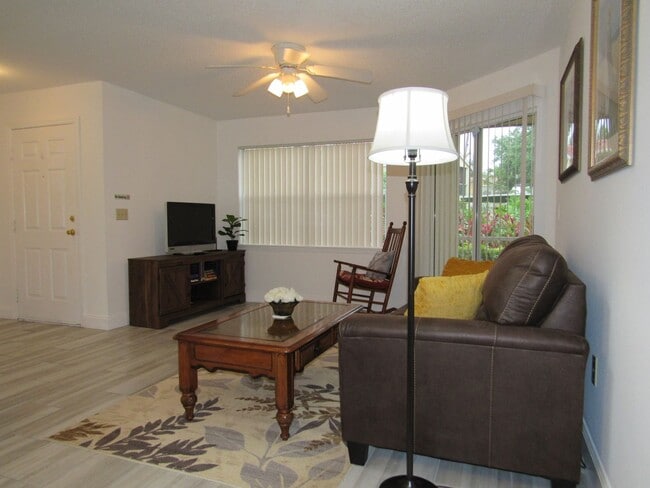 Photo - Venetian Palms 12640-1911 Unit 12640-1911 Venetian Palms