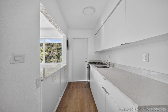 60 NW 79th St Unit 32