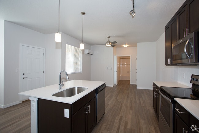 1BR, 1BA - Collier - Enclave Vista Ridge
